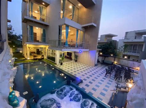 Hyderabad house near me - This individual house on sale is south facing. If you plan to visit this independent 4 BHK house for sale, the address is Nacharam, Hyderabad - Secunderabad City, Andhra Pradesh. Read more. ₹ 1.48 Cr. ₹ 6,091 per sqft. Contact Owner Get Phone No.